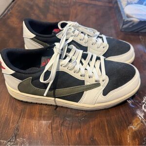 Travis Scott Jordan Low OG SP